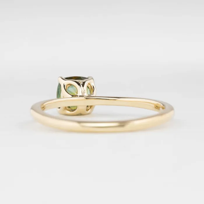 Sara Ring 093ct Parti Green Yellow Montana Sapphire 14K Yellow Gold One of a kind Envero Jewelry Rings Sara Ring 093ct Parti Green Yellow Montana Sapphire 14K Yellow Gold One of a kind Envero Jewelry Rings