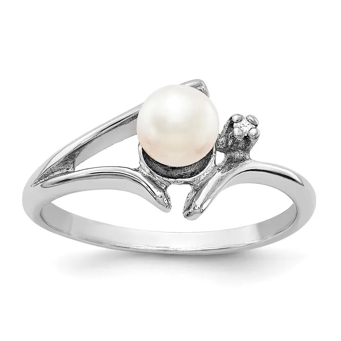 Goldiacom Rings 14k White Gold 5mm FW Cultured Pearl A Real Diamond ring